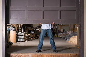 State Garage Door Repair Service Las Vegas, NV 702-649-3424 State Garage Door Repair Service Las Vegas, NV 702-649-3424 - zip-gr-31m